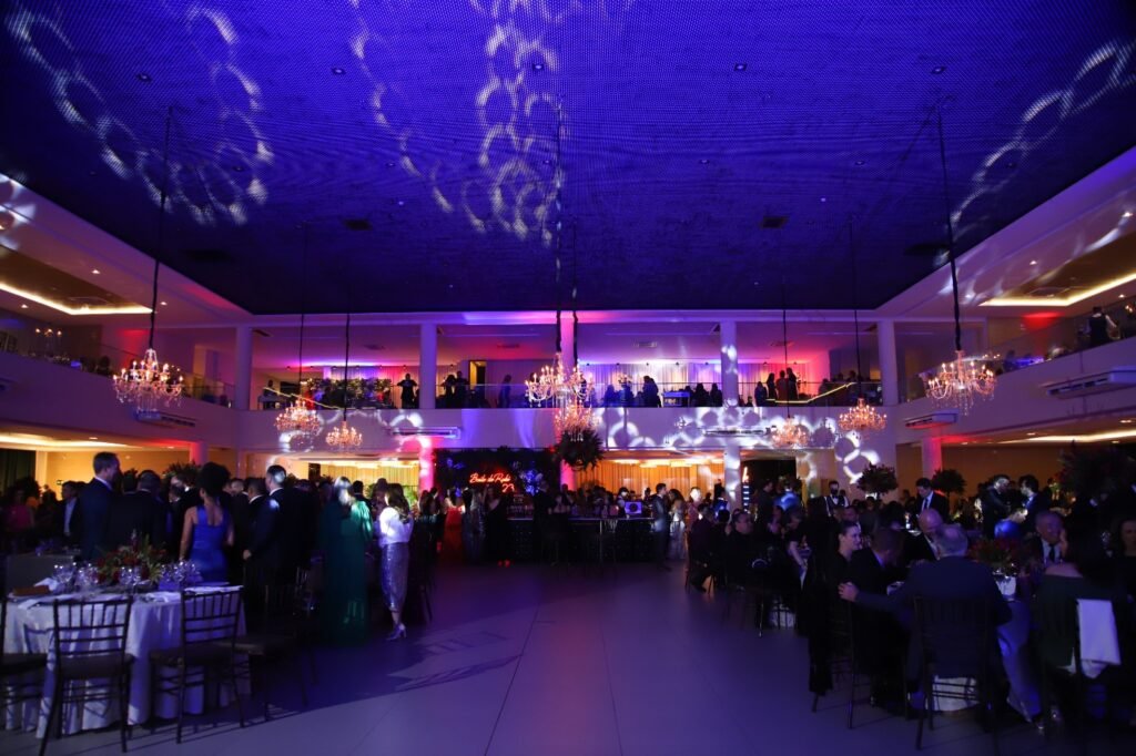 Por que a formatura começa muito antes da pista de dança